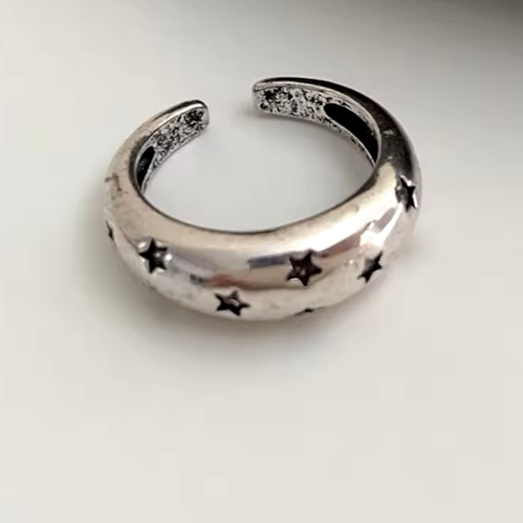 Chunky Black Star Ring