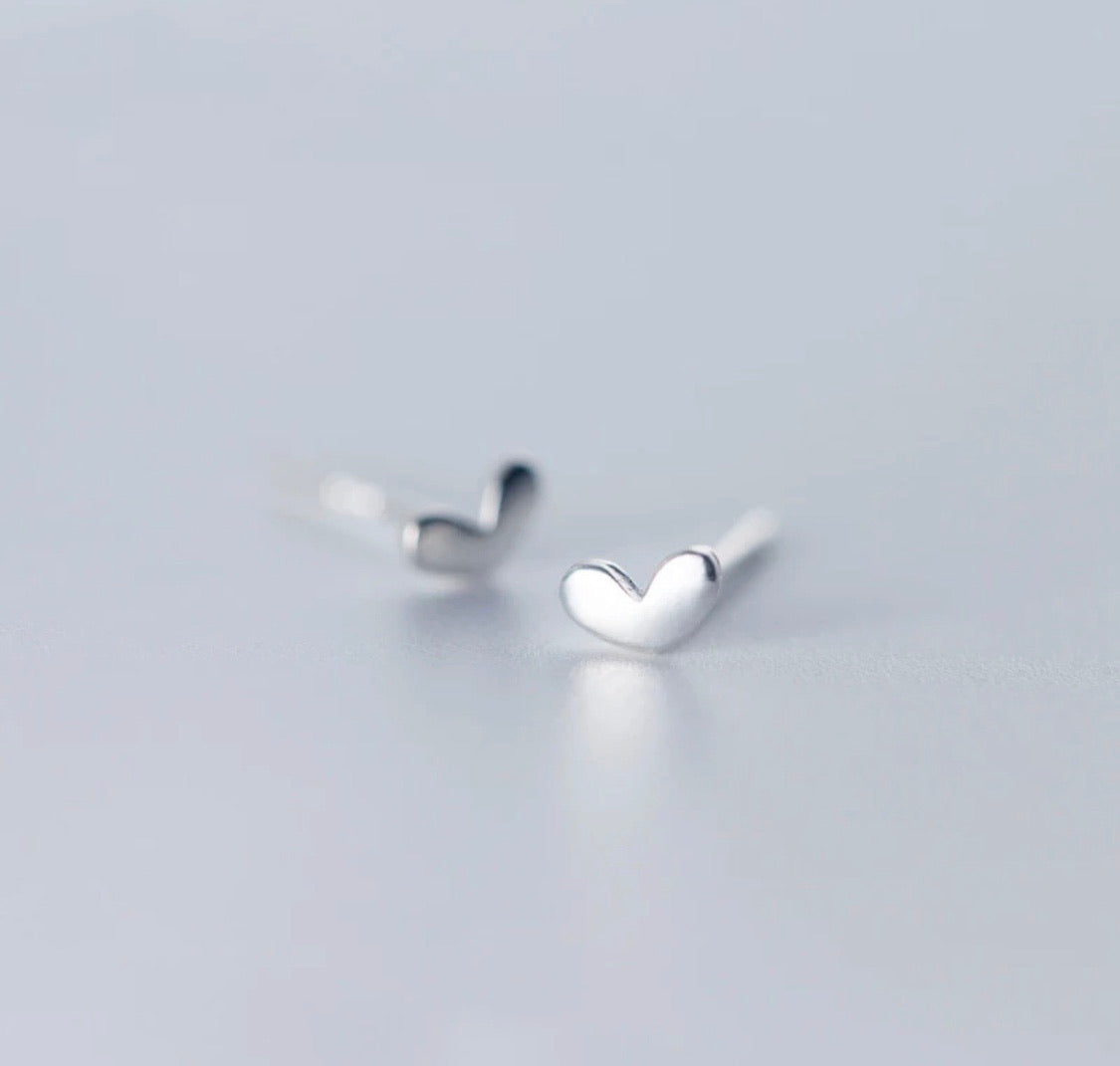 Tiny Heart Earrings